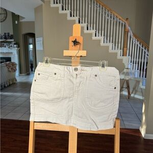 The most perfect vintage Aeropostal denim white mini skirt🤍💋